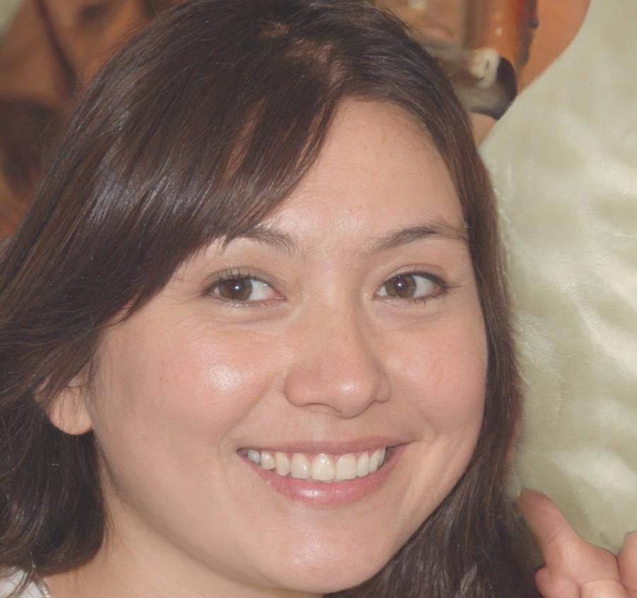 Portrait of Siobhan Fitzgerald, Senior Investment Analyst